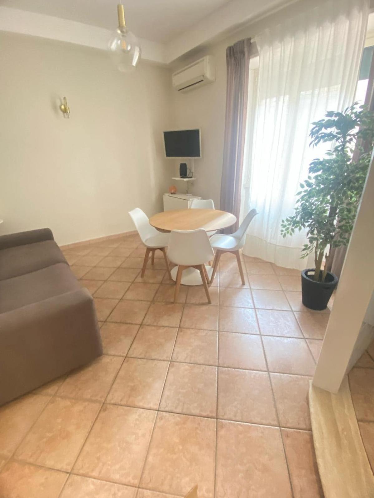 Apartamento Elegance In Comfort And Style